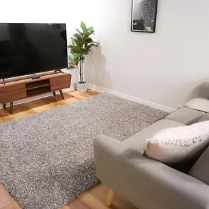  Appartement Cozy In Ahuntsic With Free Parking And Near Metro Station